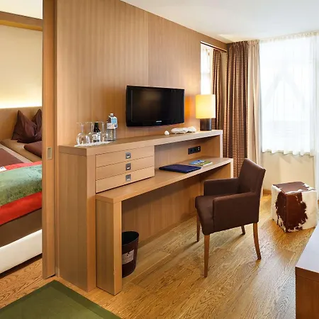 Falkensteiner - Adults Only מלון באד לאונטלדן